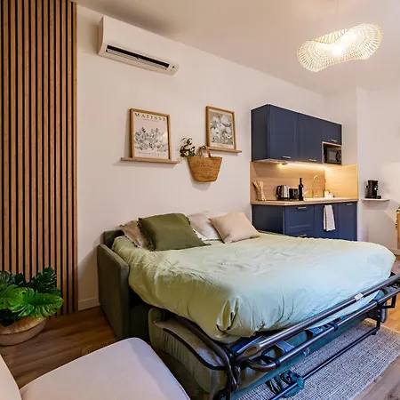 Ambiance Nature Aux Portes Des Halles De Lägenhet Nîmes