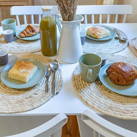 Lägenhet Ambiance Nature Aux Portes Des Halles De